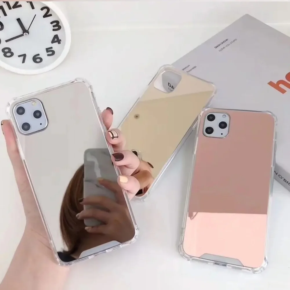 15 Pro iPhone Case Mirrored Phone Cover Silver